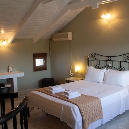Avesta Apartments - 200M From The Beach Vasilikos  Bilik gambar