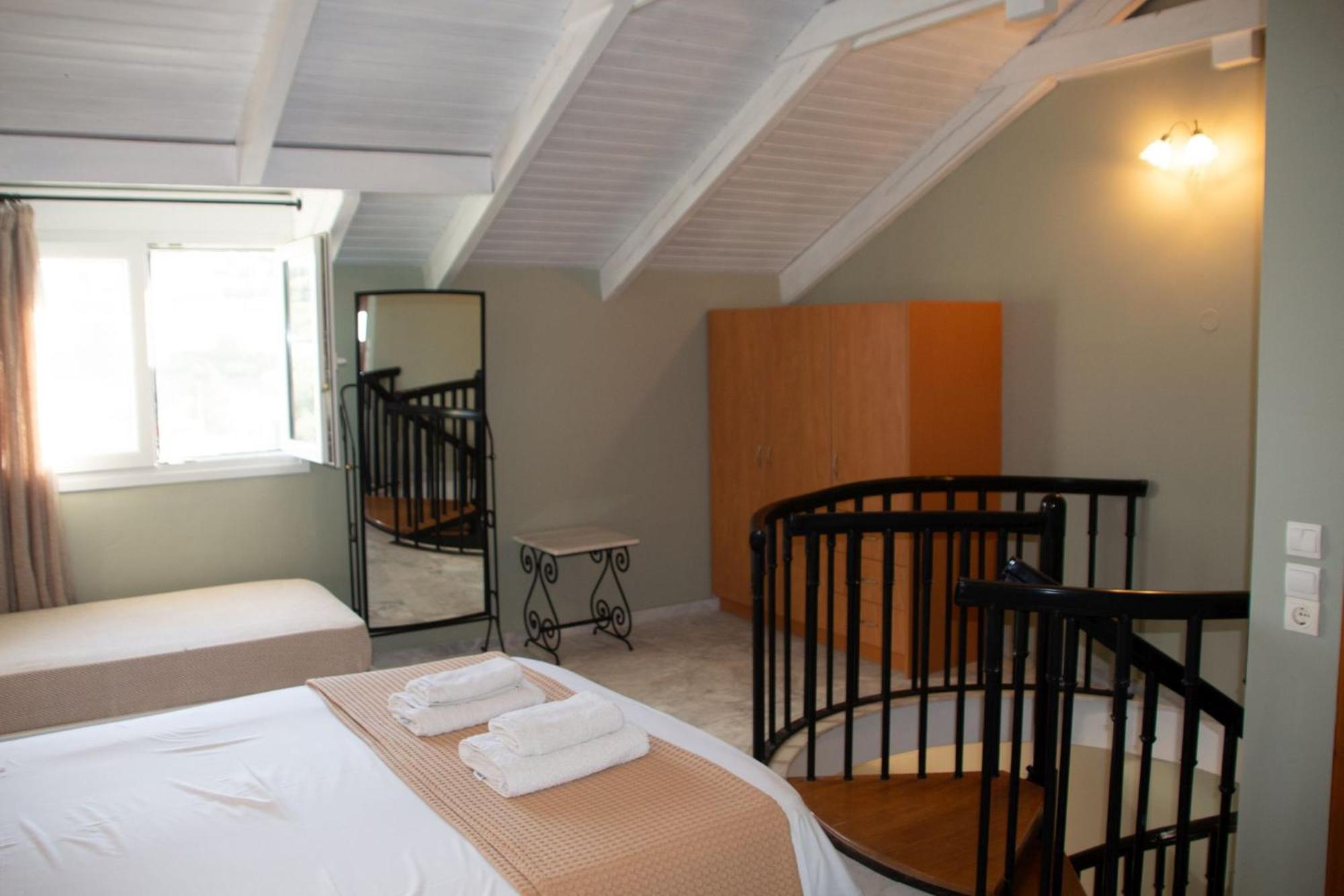 Avesta Apartments - 200M From The Beach Vasilikos  Bilik gambar