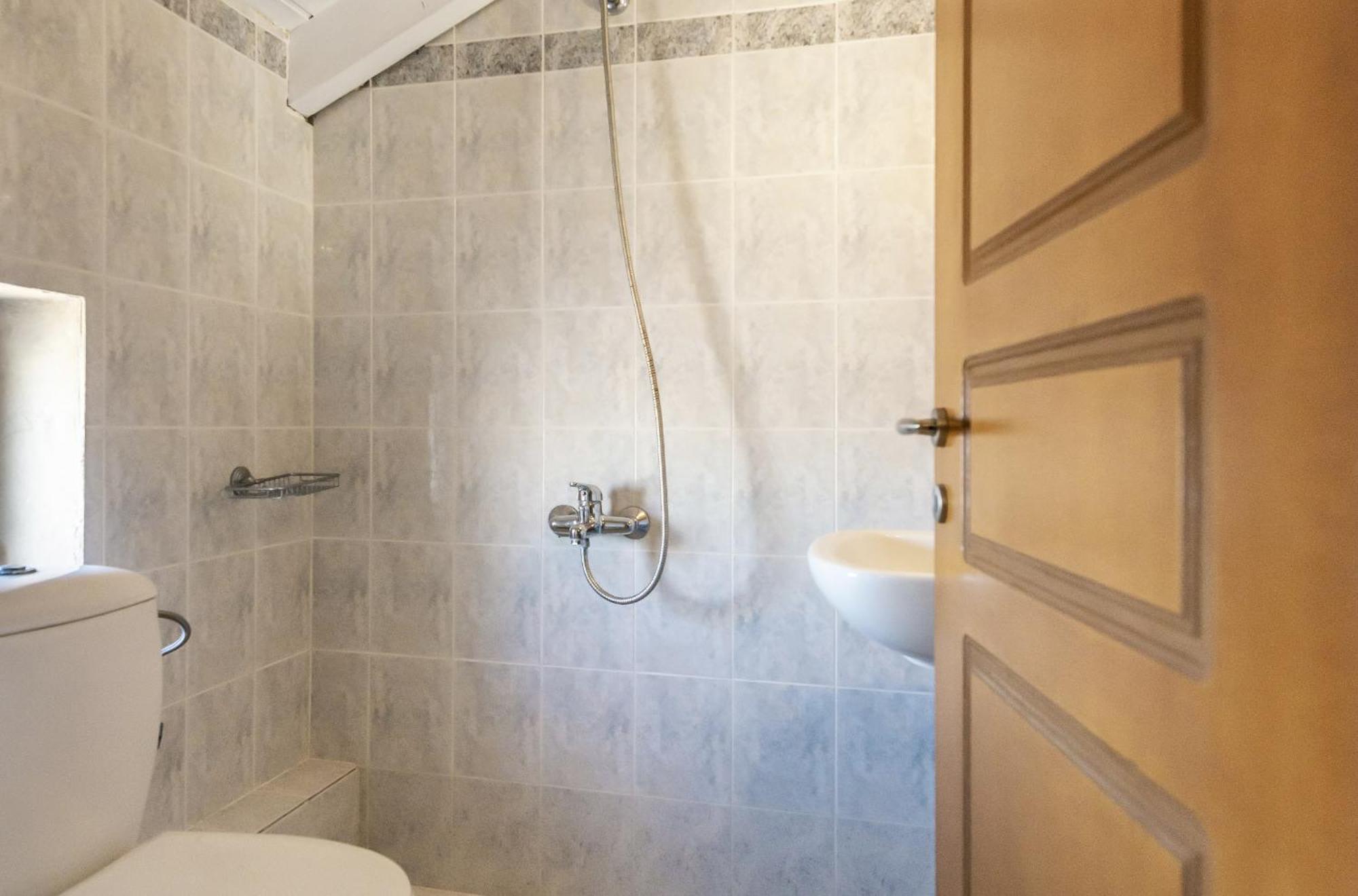 Avesta Apartments - 200M From The Beach Vasilikos  Bilik gambar