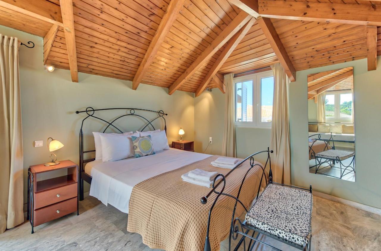 Avesta Apartments - 200M From The Beach Vasilikos  Luaran gambar