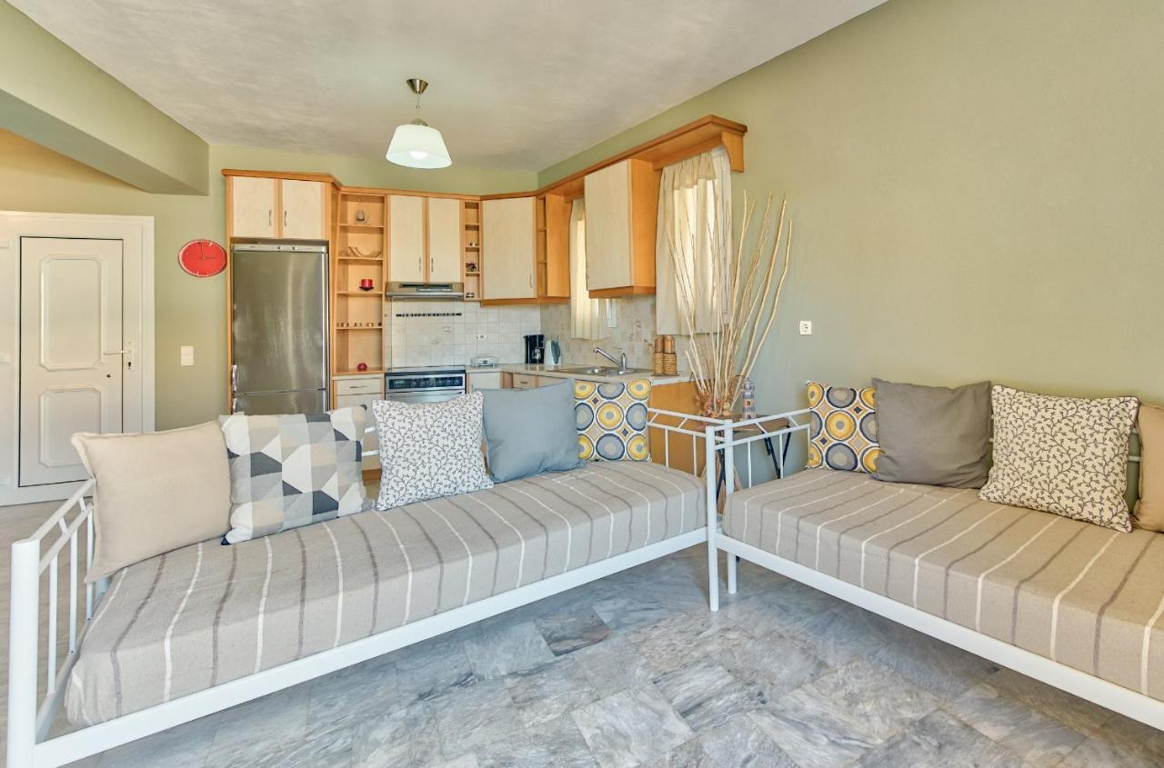 Avesta Apartments - 200M From The Beach Vasilikos  Luaran gambar